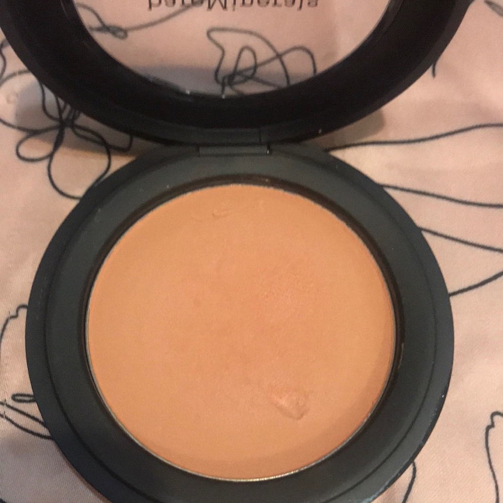 bareMinerals Gen Nude Powder Blush (That Peach Tho)